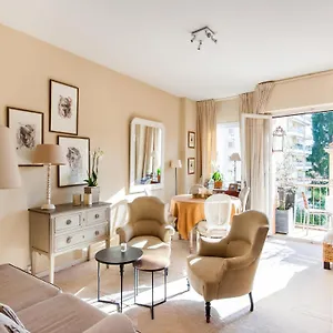 In With Balcony Terrace Appartement