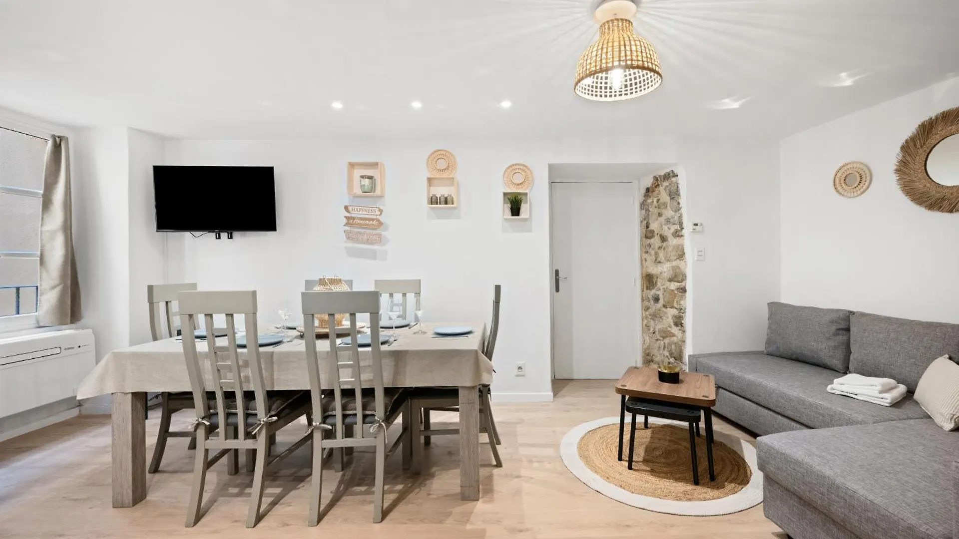 Le Nid Mediterranean, Cosy 3 Rooms contacts