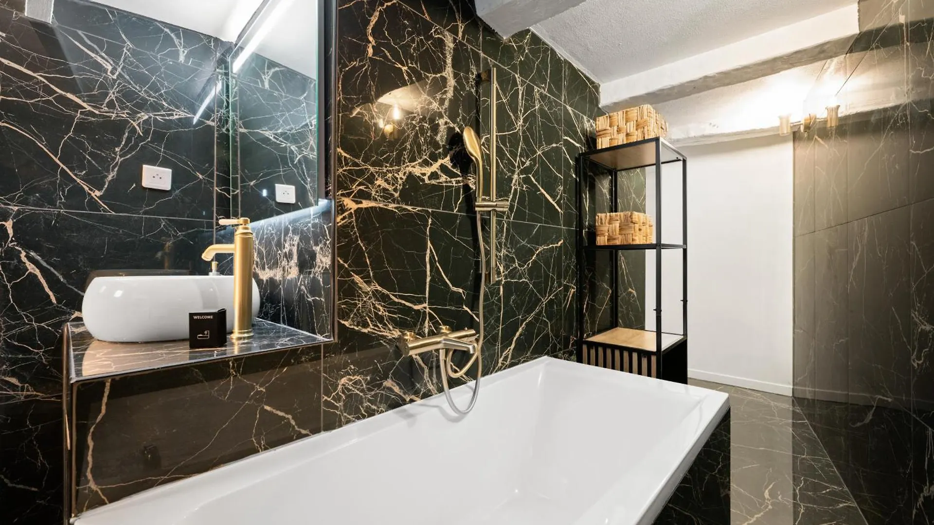 Le Nid Mediterranean, Cosy 3 Rooms Menton 0*,
